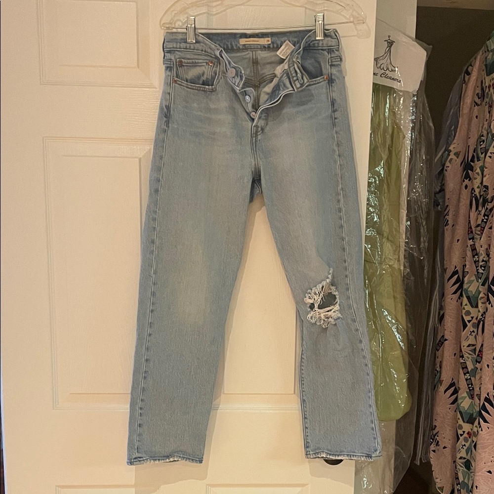 Light Blue Distressed Women's Jeans